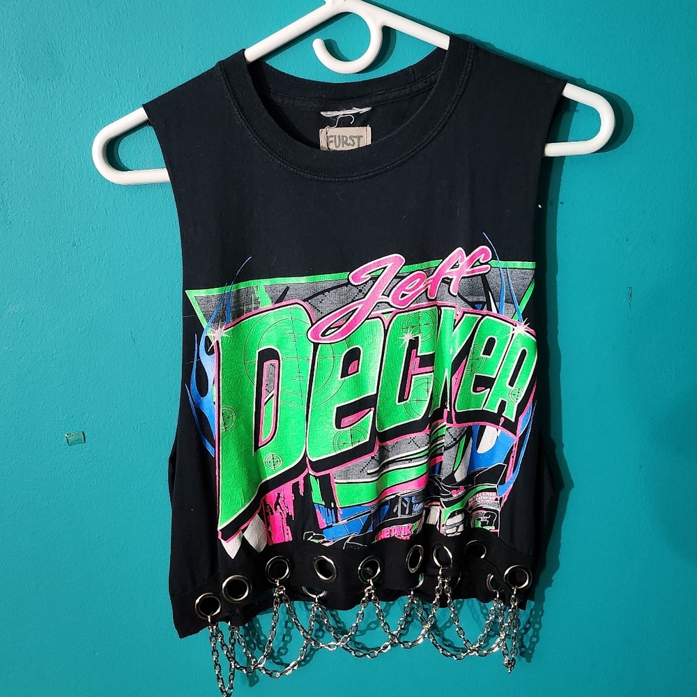 Muscle tee